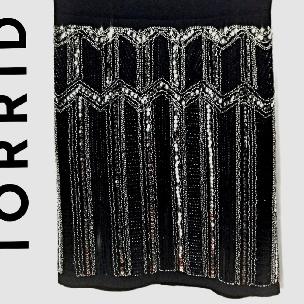 Torrid beaded sequin front mini skirt